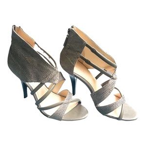 Calvin Klein Richelle Sandals, Gray, Size 8